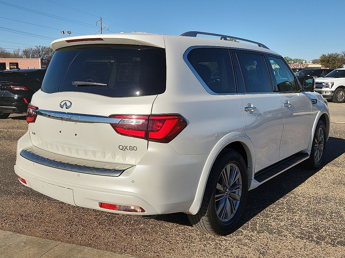 2024 INFINITI QX80 Luxe 4WD - Photo 3
