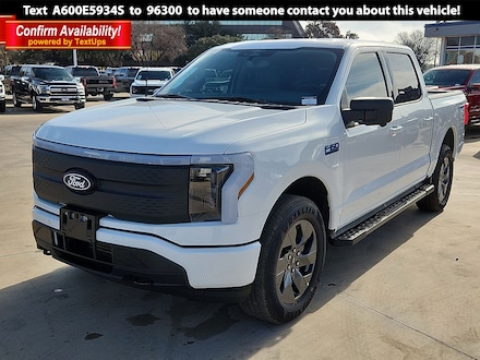 2025 Ford F-150 Lightning Flash Truck