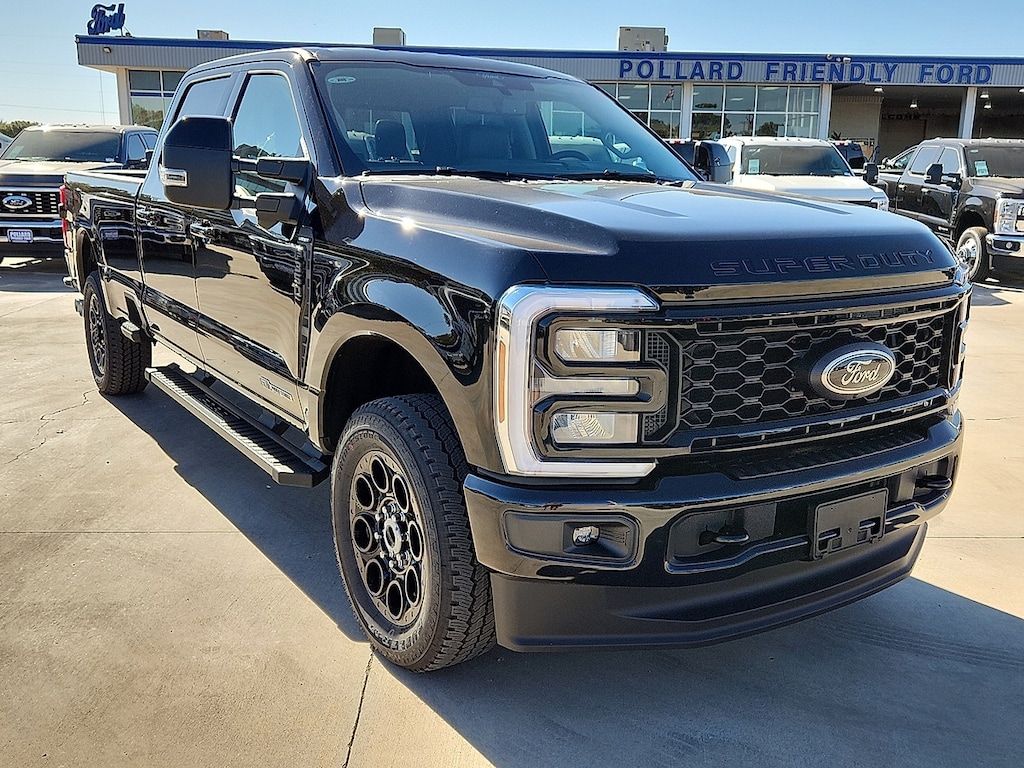 New 2026 Ford F-350SD Lariat Truck