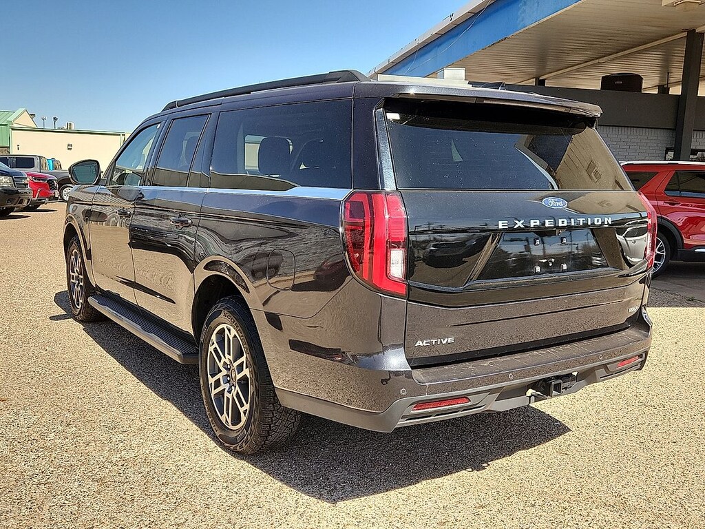 Used 2025 Ford Expedition Max Active SUV