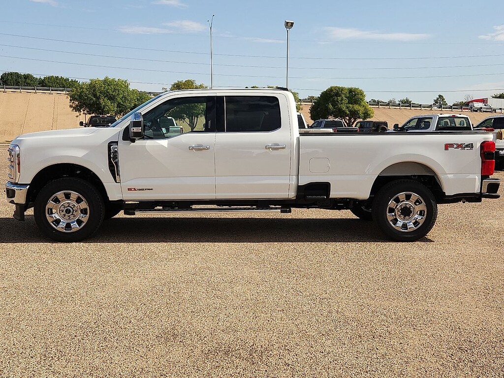 New 2026 Ford F-350SD Lariat Truck