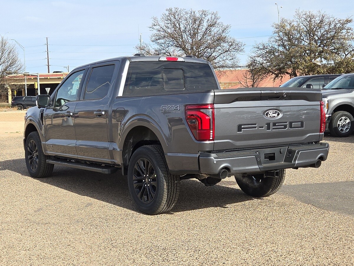 2025 Ford F-150 Lariat photo 3