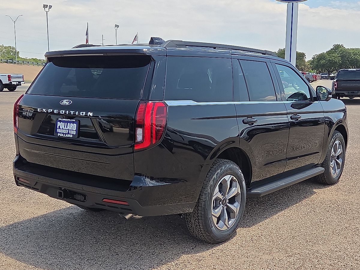 2027 Ford Expedition Active - Photo 4
