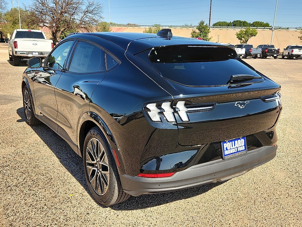 2025 Ford Mustang Mach-E Premium photo 2