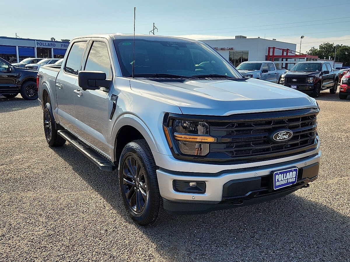 2025 Ford F-150 XLT photo 4