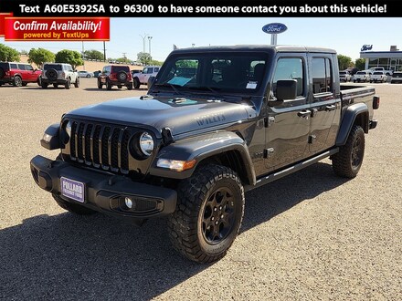 2023 Jeep Gladiator Willys Truck