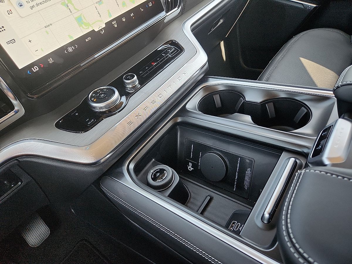 2027 Ford Expedition Platinum - Photo 12