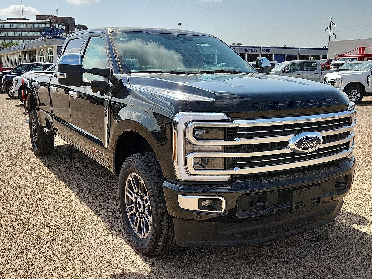 2025 Ford F-350 photo 4