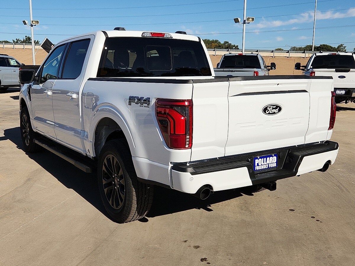 2025 Ford F-150 Lariat photo 2