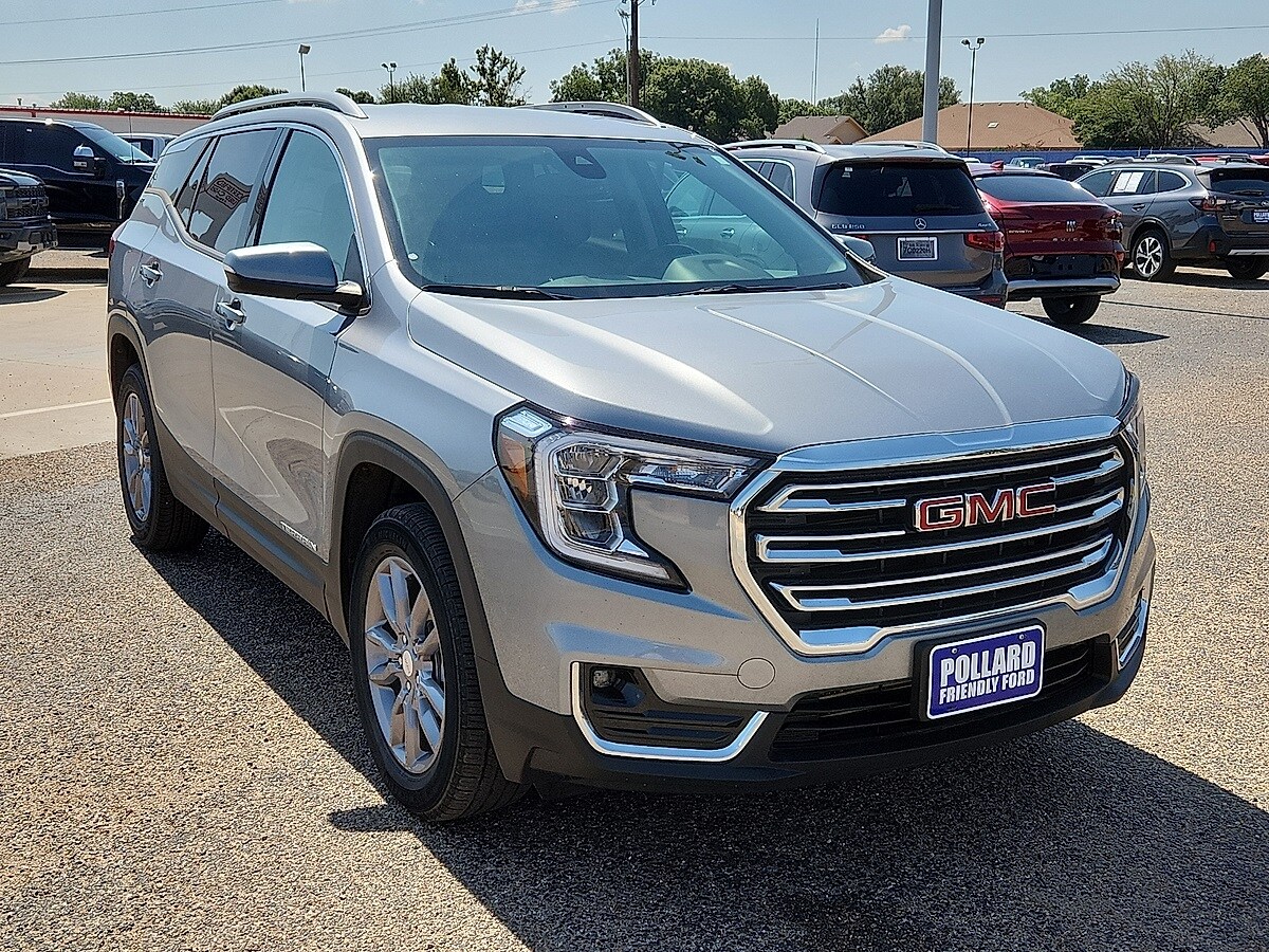 2024 Gmc Terrain SLT photo 4