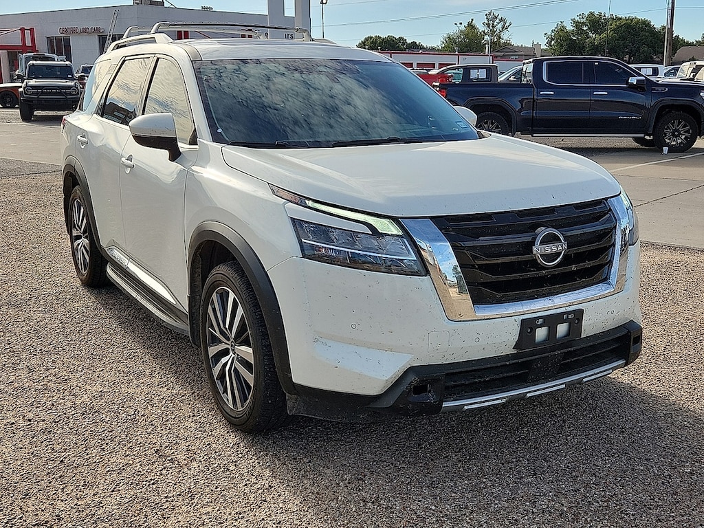 Used 2022 Nissan Pathfinder Platinum SUV