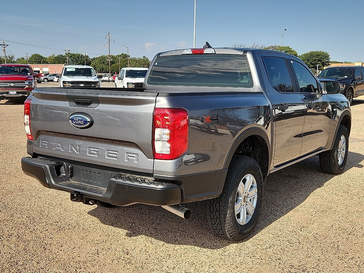 2025 Ford Ranger XL photo 3