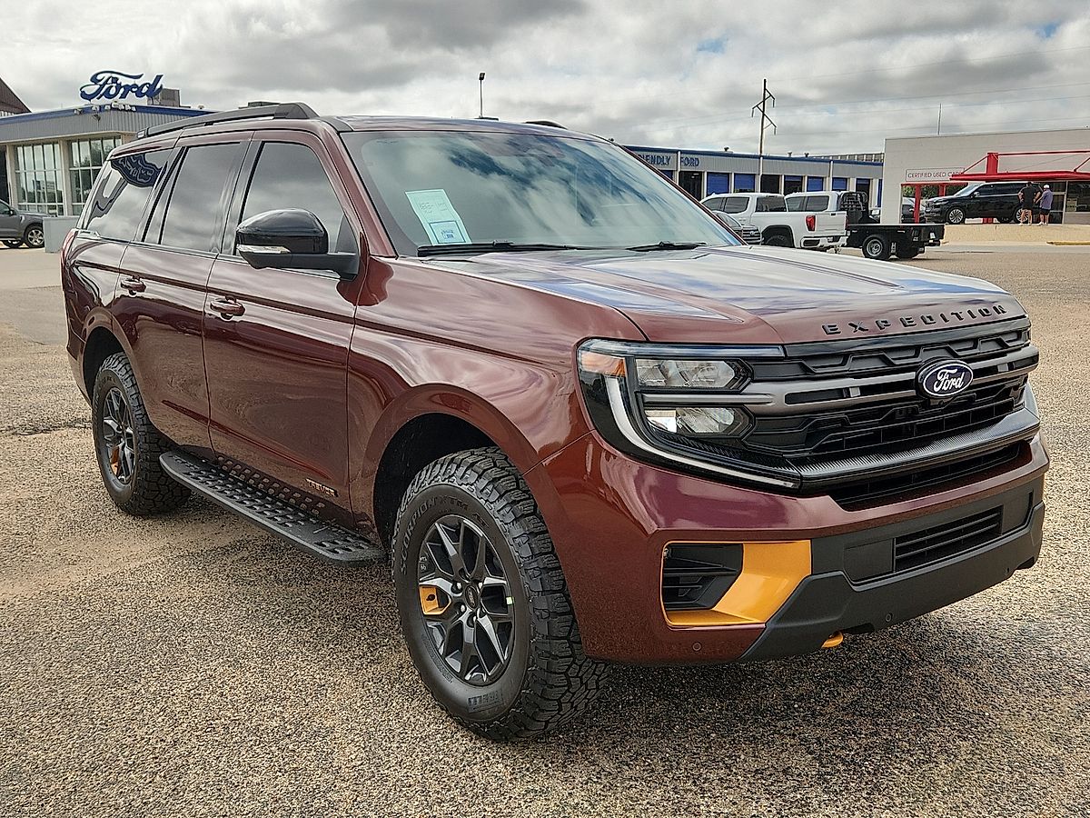 2027 Ford Expedition Tremor - Photo 4