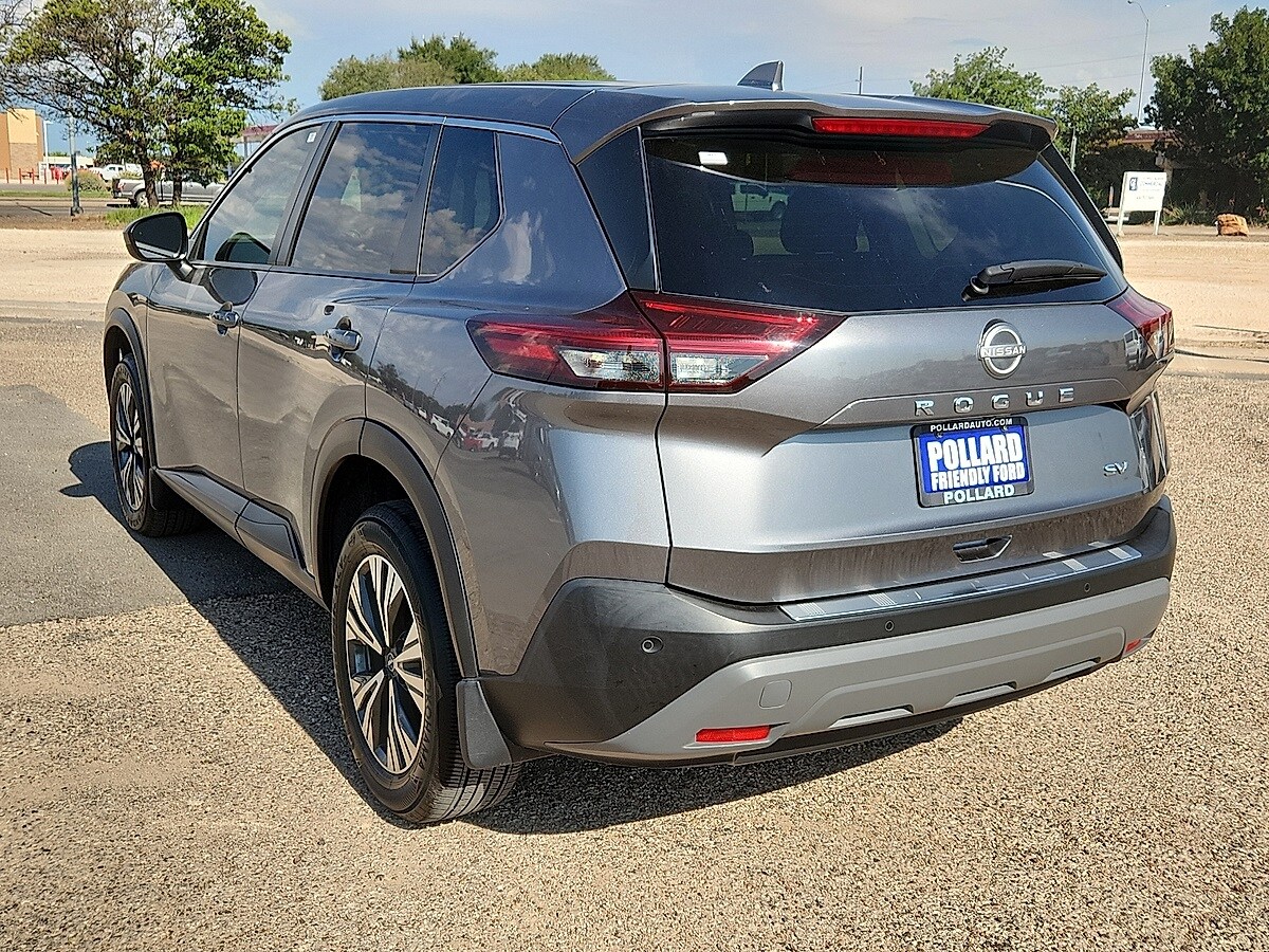 2023 Nissan Rogue SV photo 2