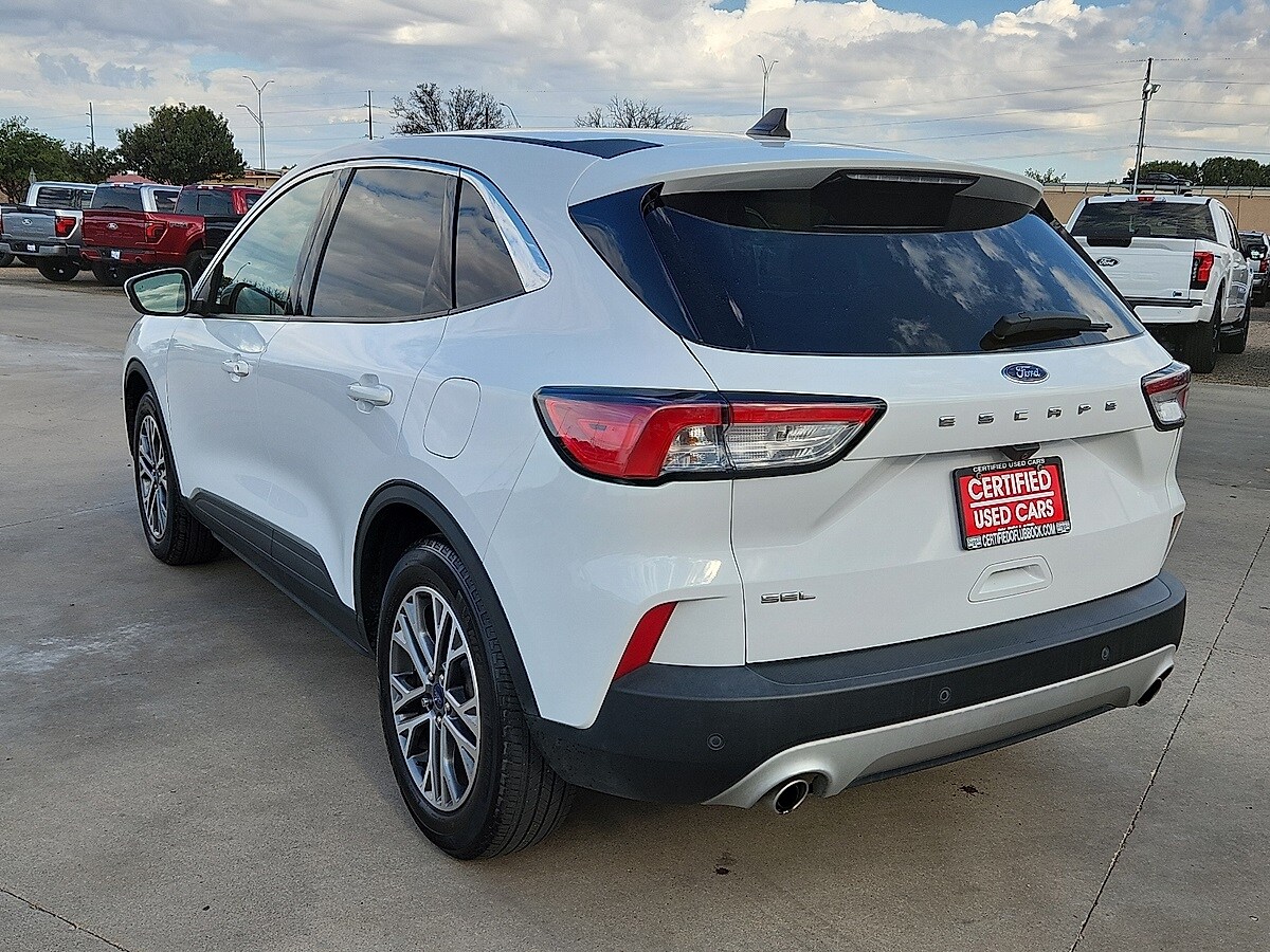 2022 Ford Escape SEL photo 2