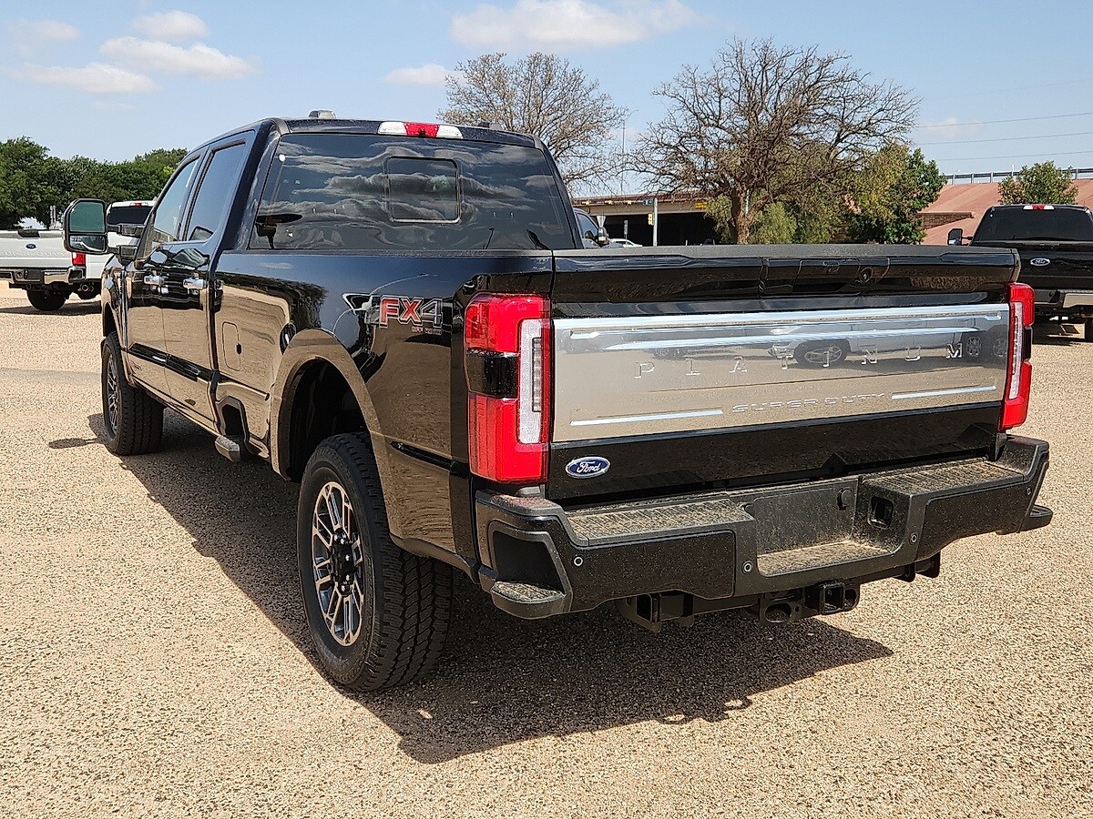 2025 Ford F-350 photo 2