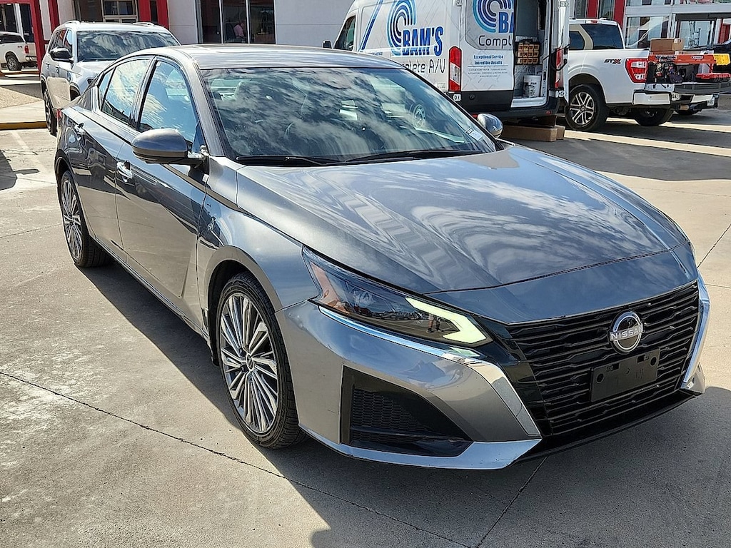 Certified 2023 Nissan Altima 2.5 SL Sedan