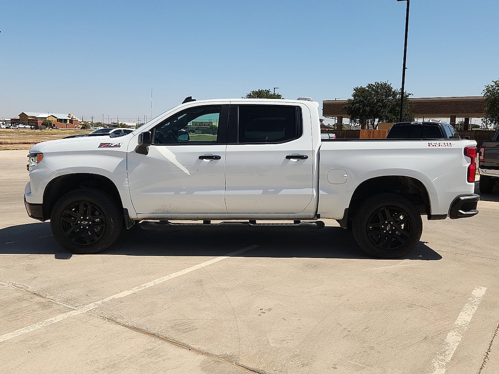 Used 2025 Chevrolet Silverado 1500 LT Trail Boss Truck Crew Cab