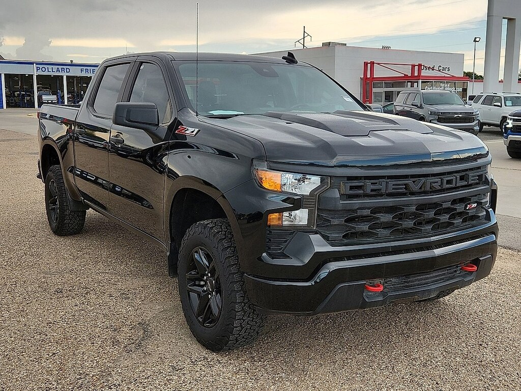 Used 2023 Chevrolet Silverado 1500 Custom Trail Boss Truck Crew Cab
