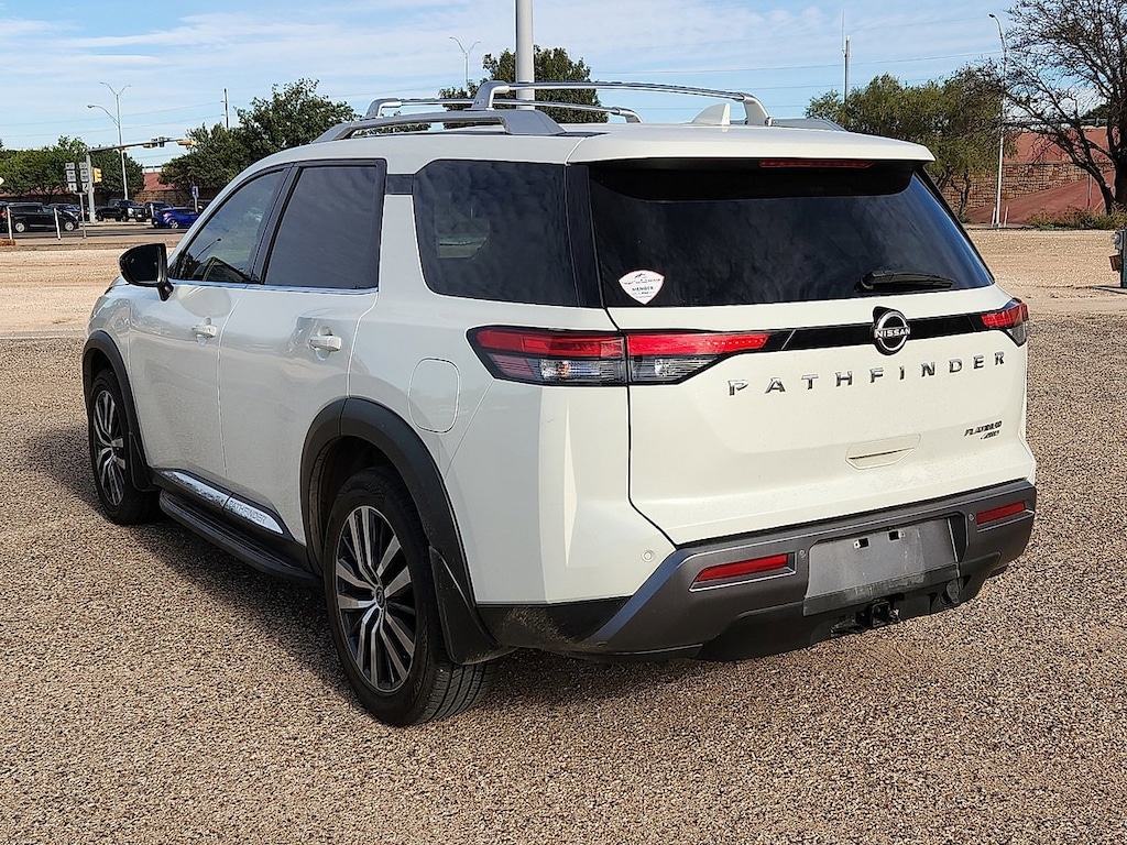 Used 2022 Nissan Pathfinder Platinum SUV