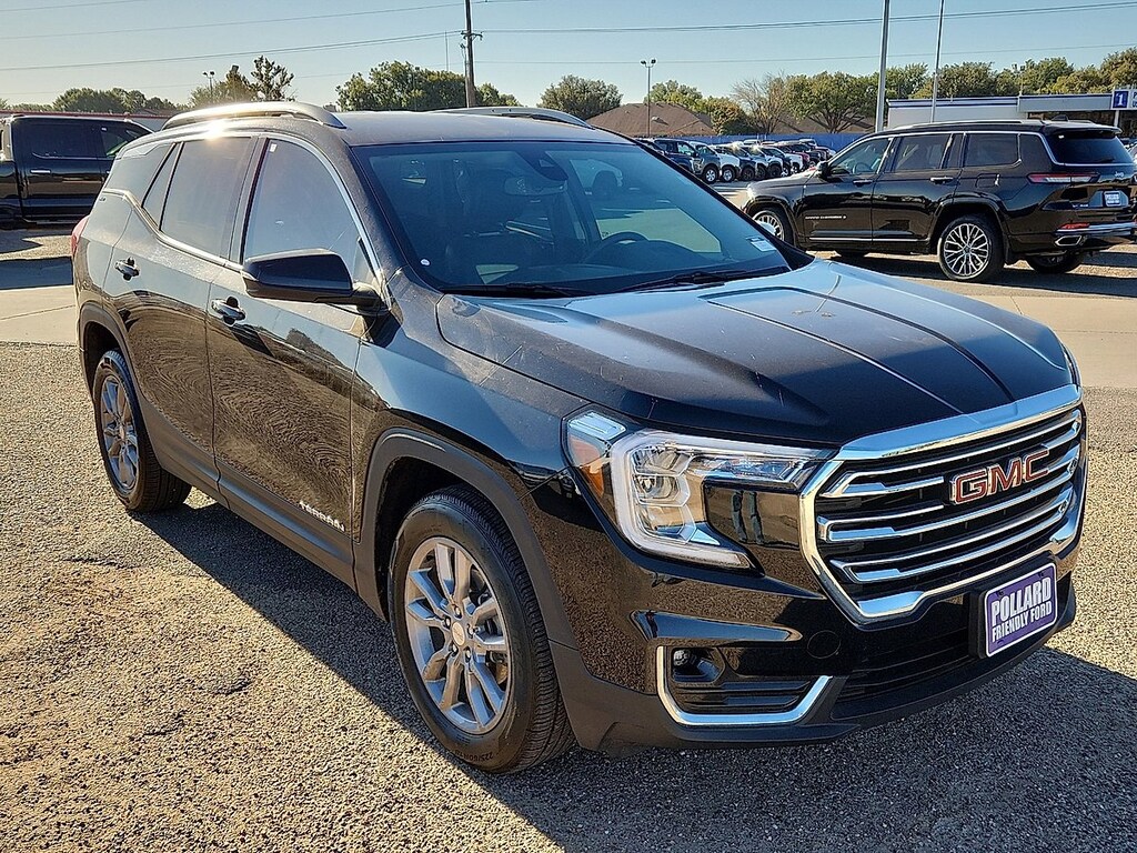 Used 2024 GMC Terrain SLT SUV