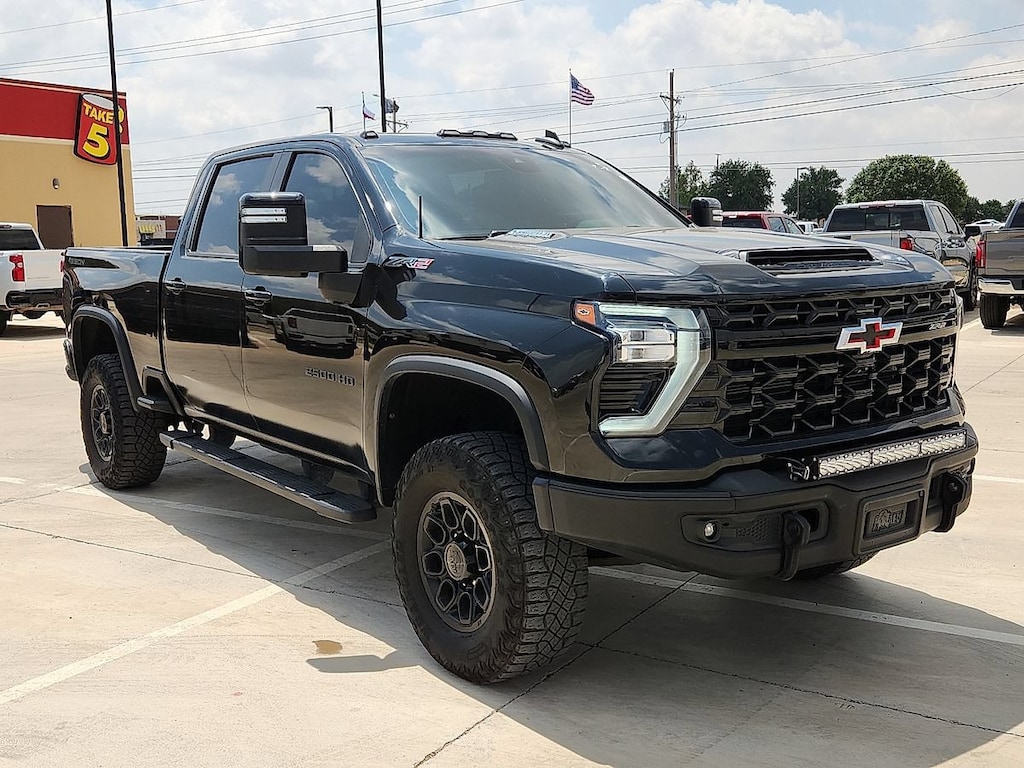 Used 2024 Chevrolet Silverado 2500 HD ZR2 Truck Crew Cab