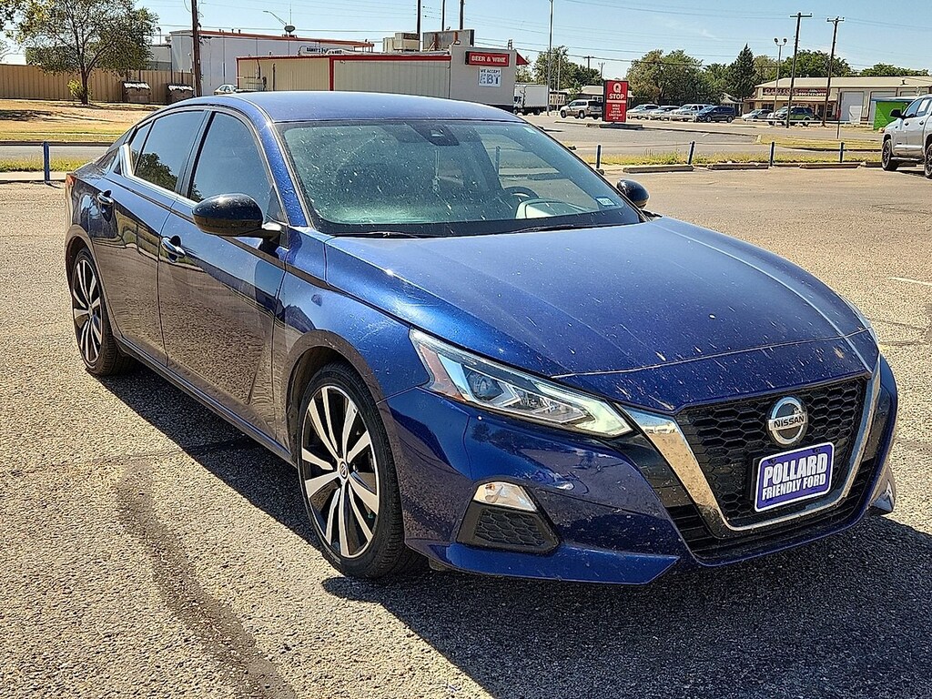Used 2022 Nissan Altima 2.5 SR Sedan