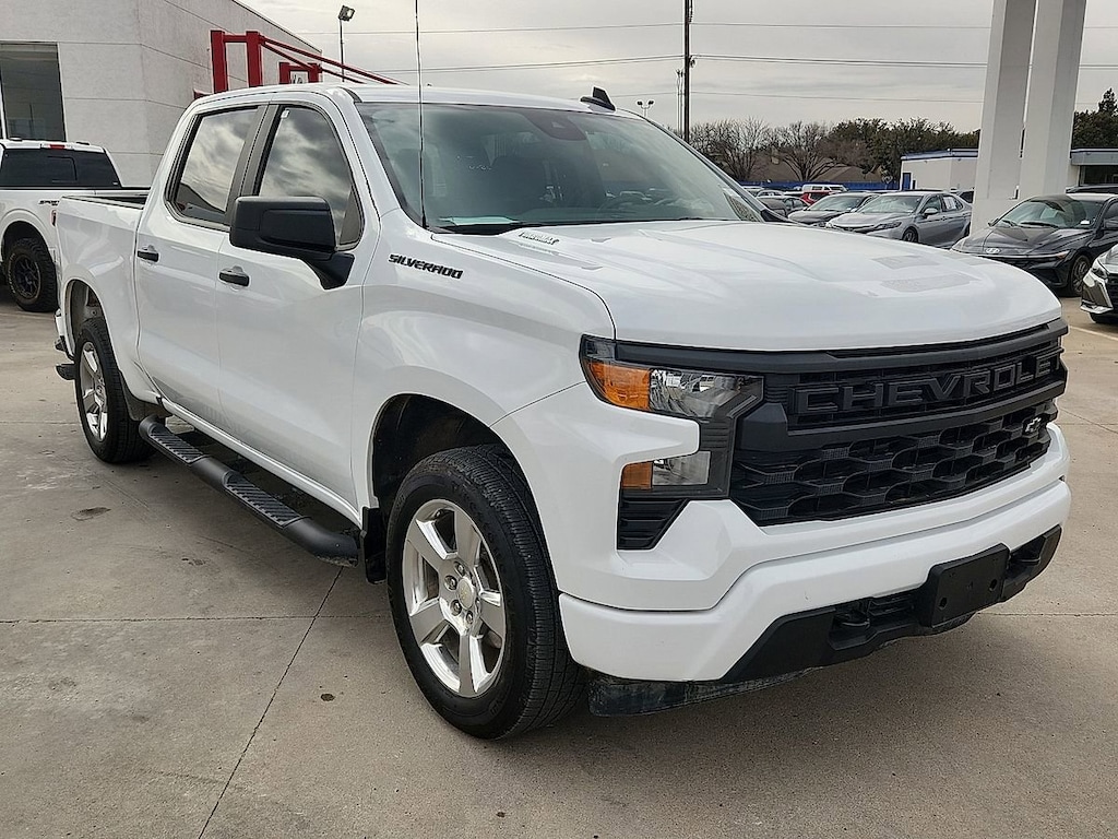 Used 2025 Chevrolet Silverado 1500 Custom Truck Crew Cab