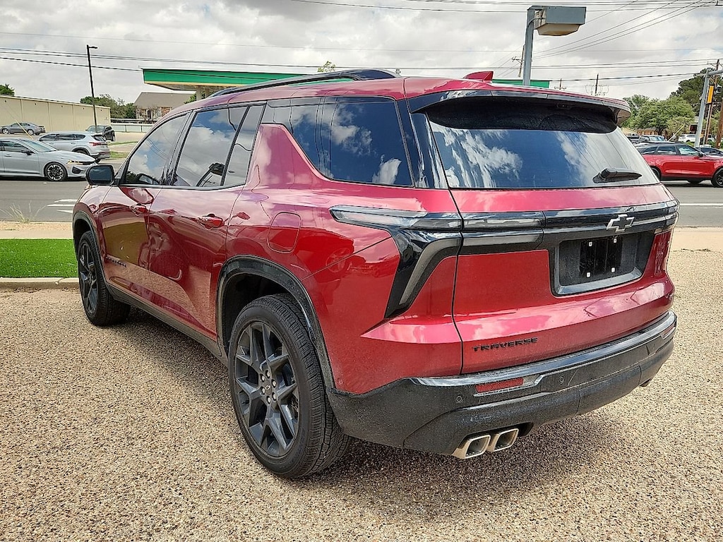 Used 2026 Chevrolet Traverse RS SUV