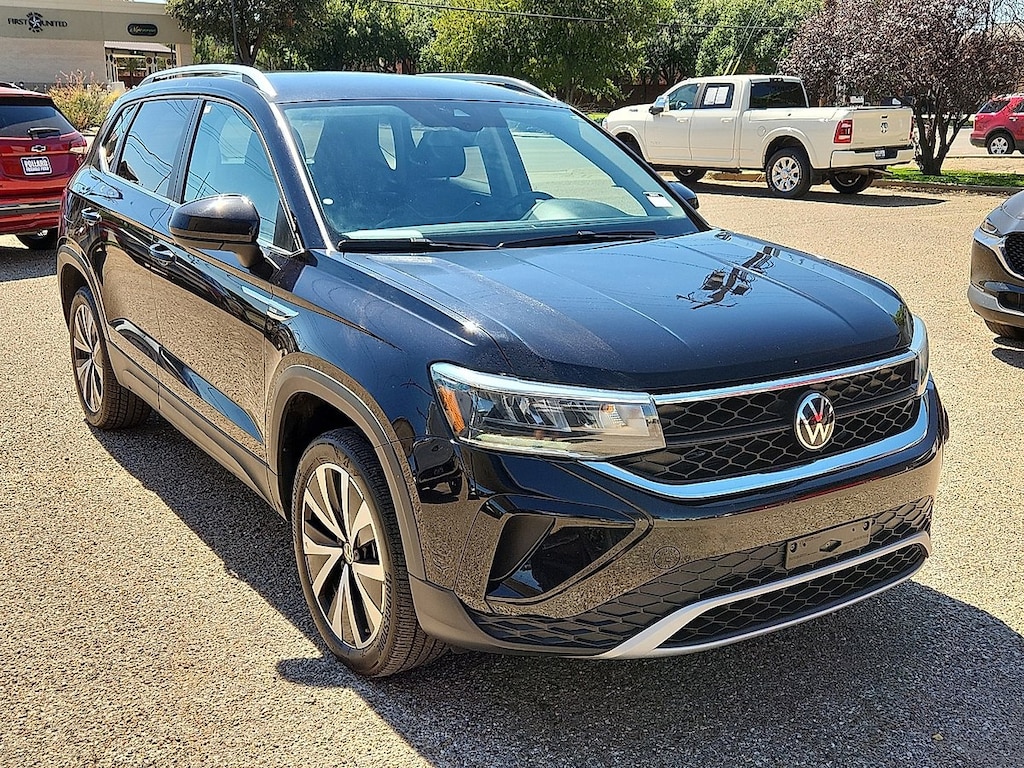 Used 2024 Volkswagen Taos 1.5T SE SUV