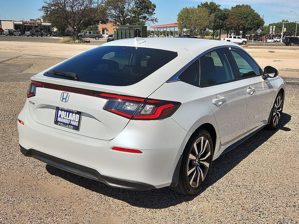 Used 2024 Honda Civic EX-L Hatchback