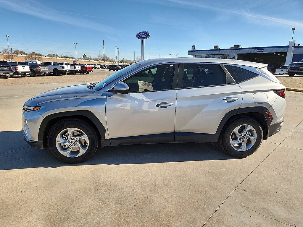 Used 2024 Hyundai Tucson SE SUV