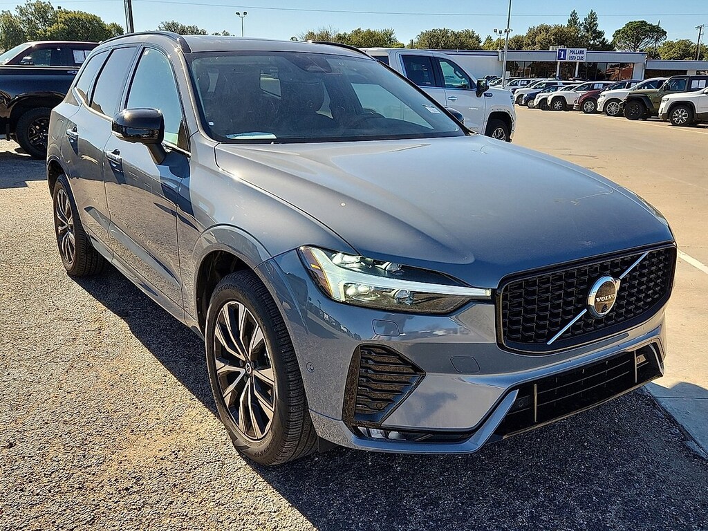 Used 2023 Volvo XC60 B5 AWD Plus Dark SUV