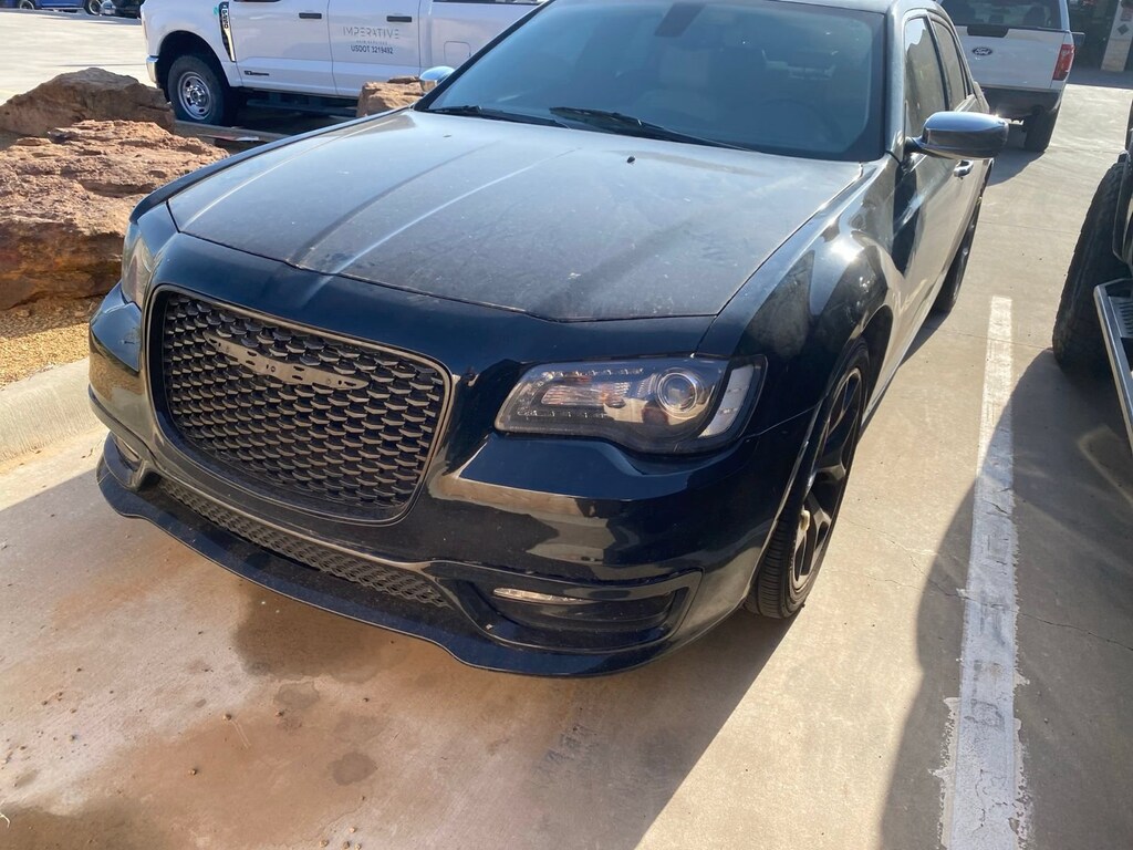 Used 2015 Chrysler 300 Limited Sedan