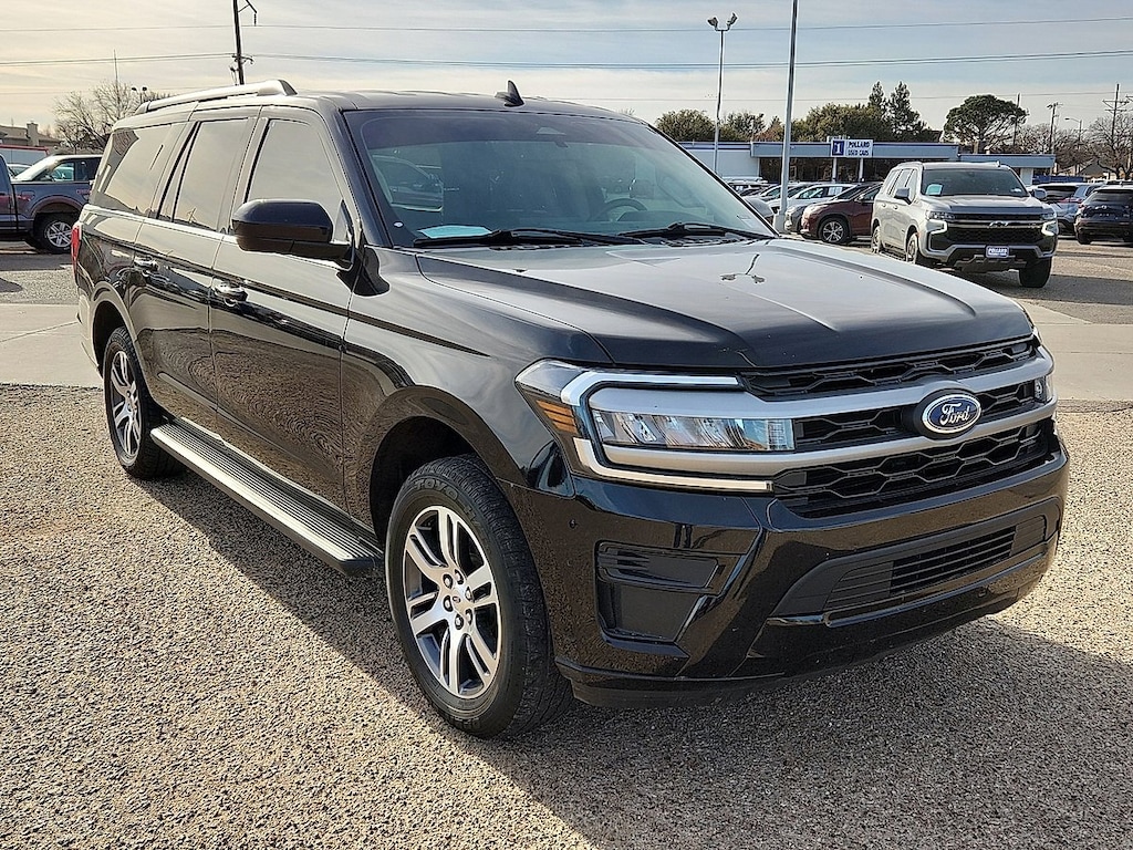 Used 2024 Ford Expedition Max XLT SUV