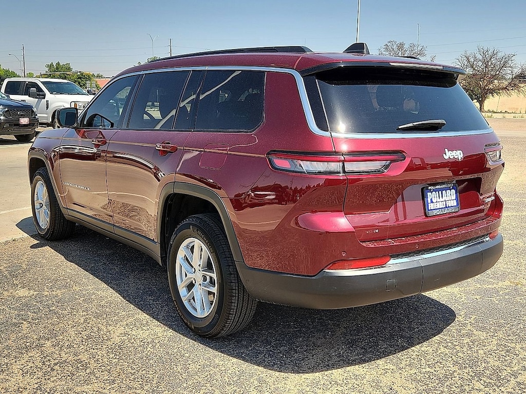 Used 2025 Jeep Grand Cherokee L Laredo SUV