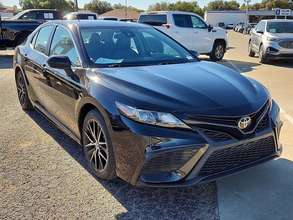 Used 2024 Toyota Camry SE Sedan