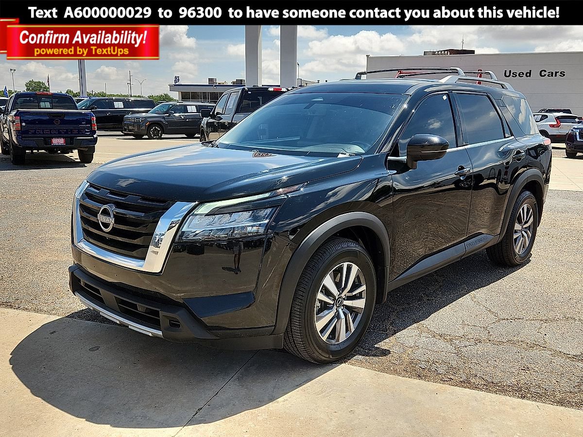 Used 2023 Nissan Pathfinder SL