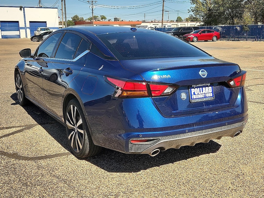 Used 2022 Nissan Altima 2.5 SR Sedan