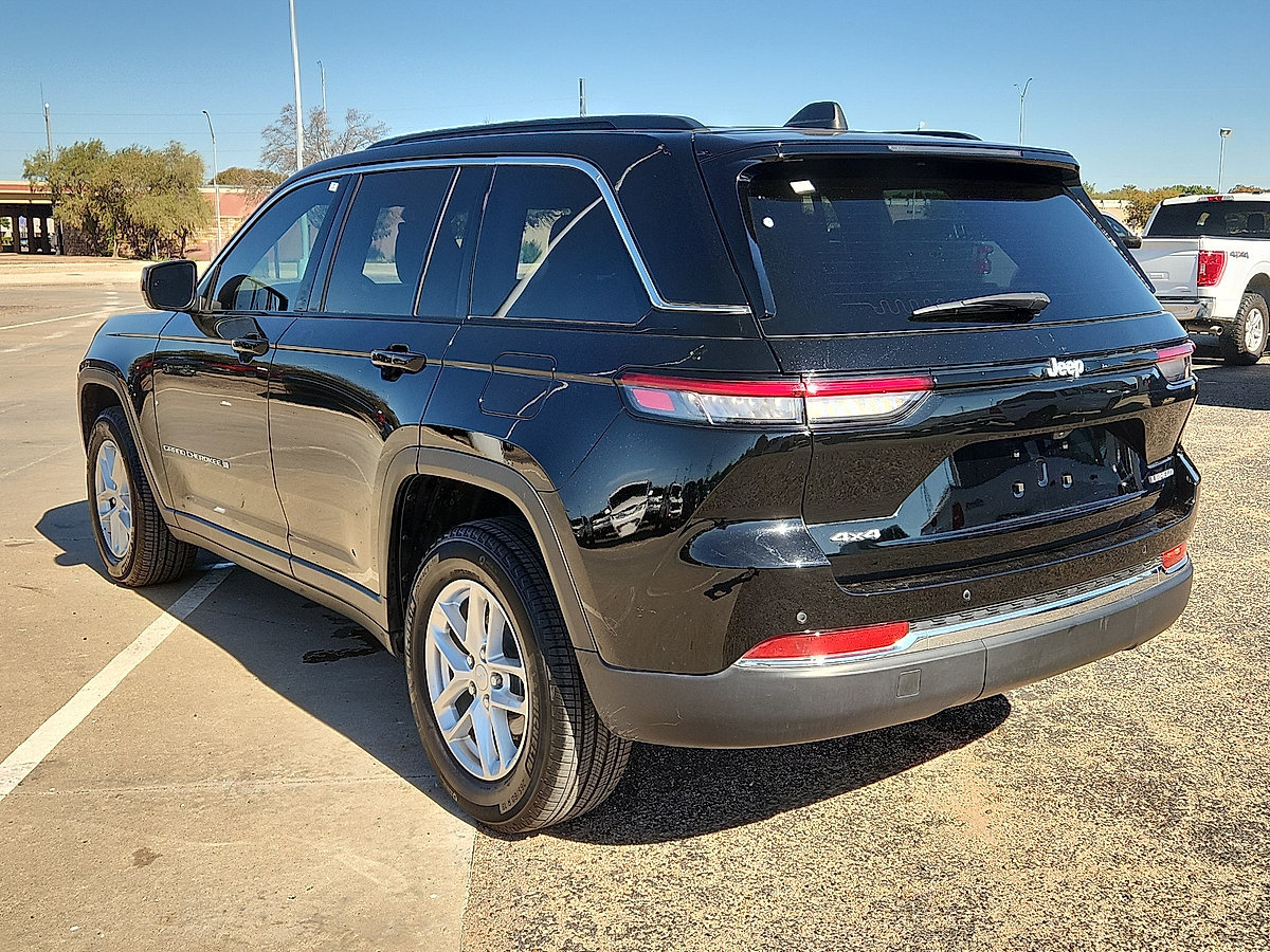 Certified 2025 Jeep Grand Cherokee Laredo SUV