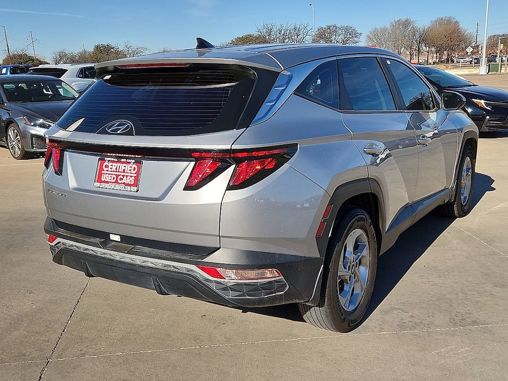 Used 2024 Hyundai Tucson SE SUV