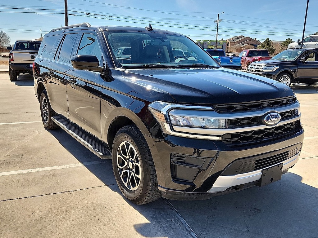 Used 2024 Ford Expedition Max XLT SUV