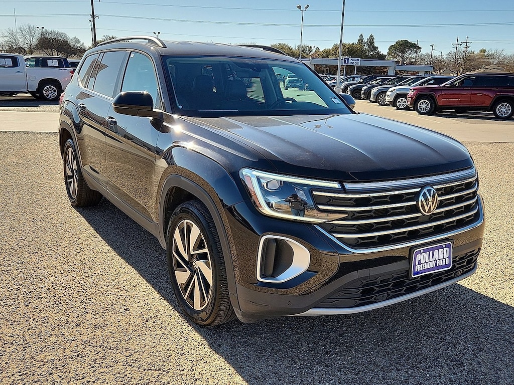 Used 2024 Volkswagen Atlas 2.0T SE w/Technology SUV