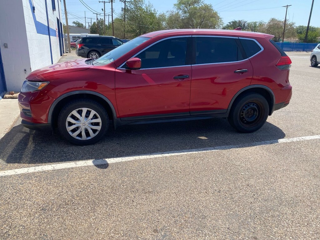Used 2017 Nissan Rogue S SUV