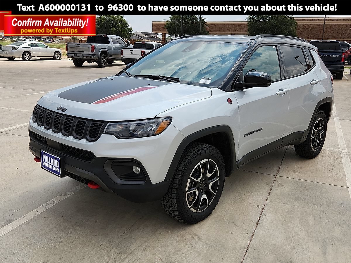 Used 2025 Jeep Compass Trailhawk