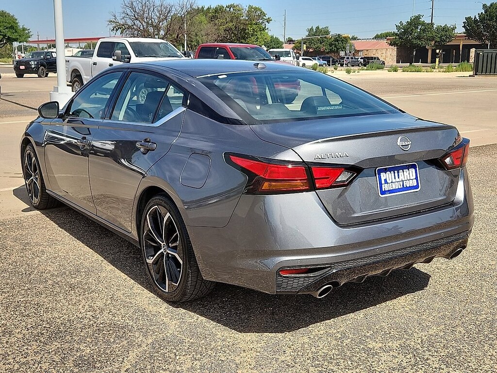 Used 2024 Nissan Altima 2.5 SR Sedan