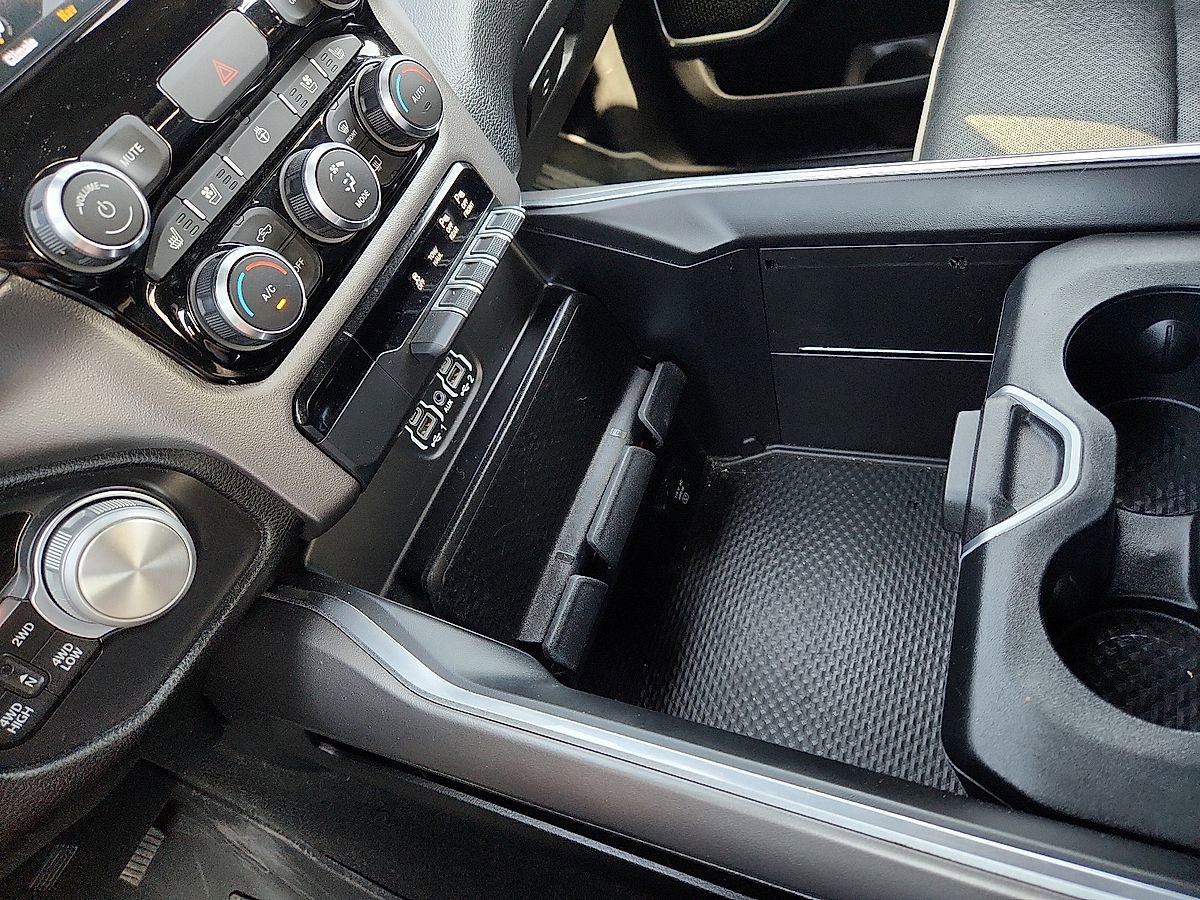 2020 RAM Ram 1500 Pickup Laramie - Photo 12