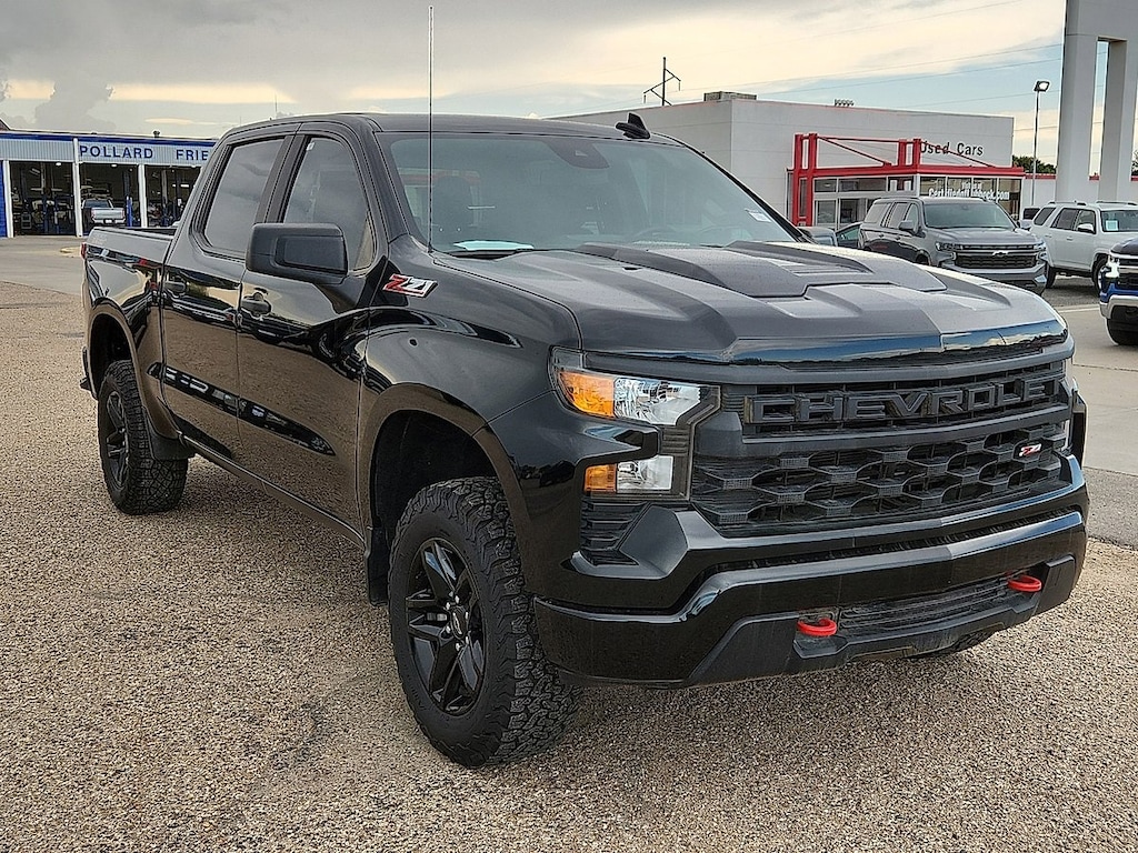 Used 2023 Chevrolet Silverado 1500 Custom Trail Boss Truck Crew Cab