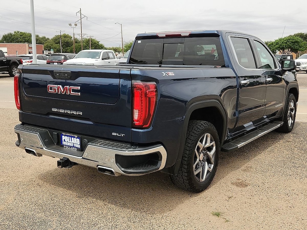Used 2022 GMC Sierra 1500 SLT Truck Crew Cab