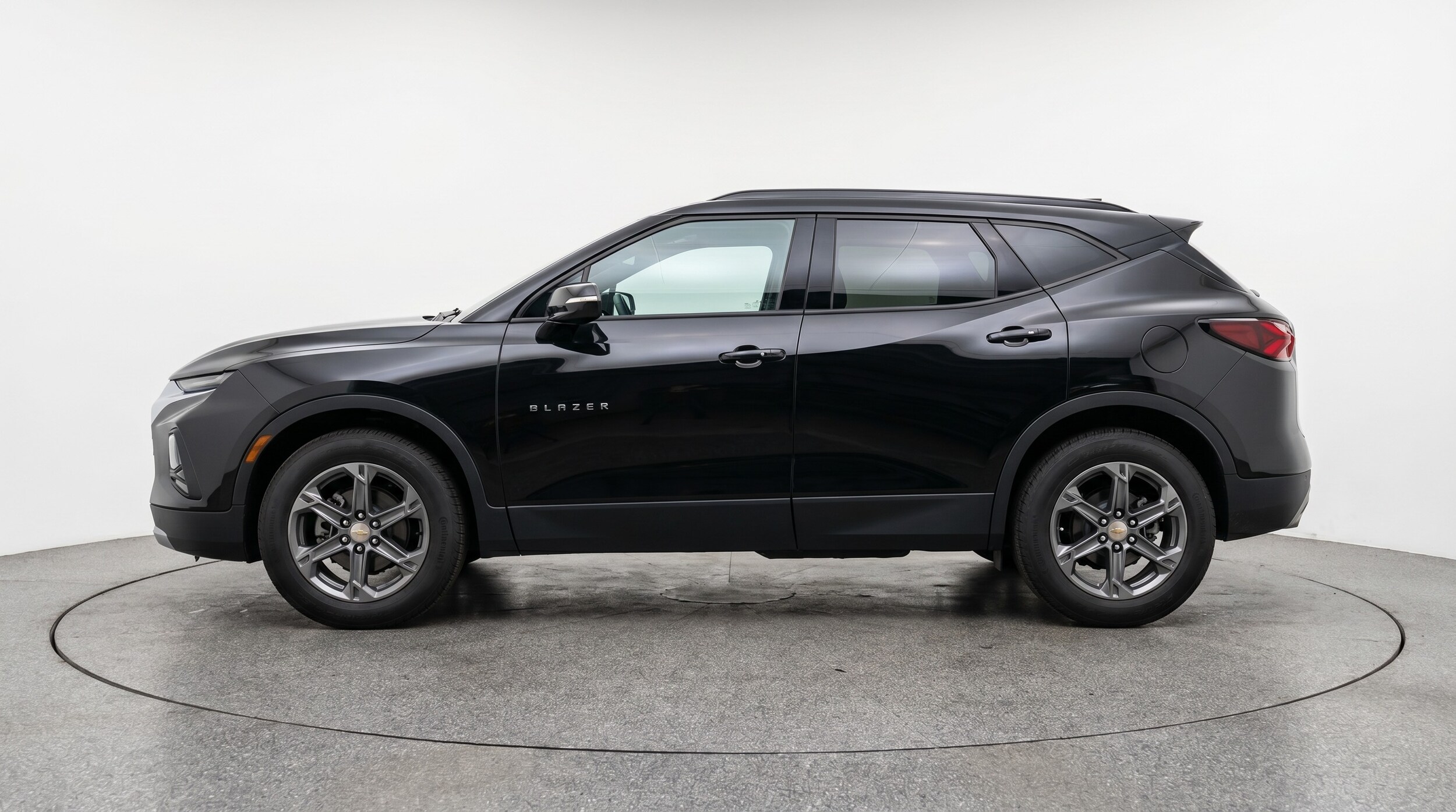 Thumbnail: 2025 Chevrolet Blazer - 4